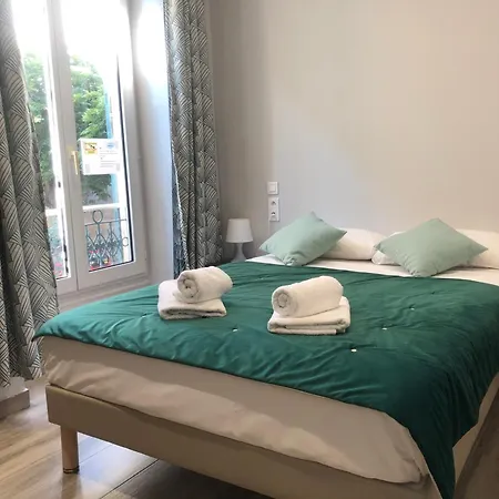 Le Etoile Niza