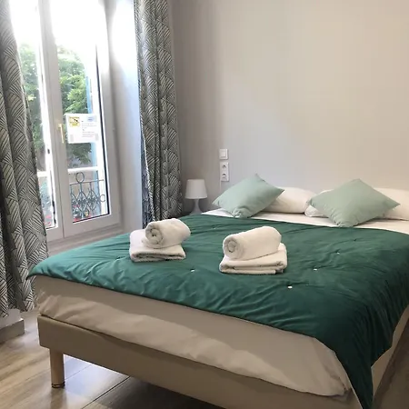 Le Etoile Nice