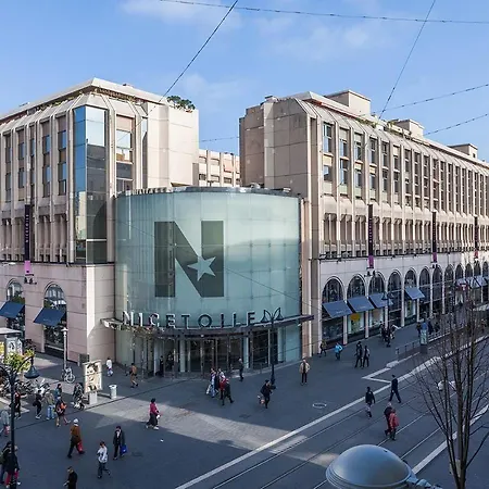 Le Etoile Nice
