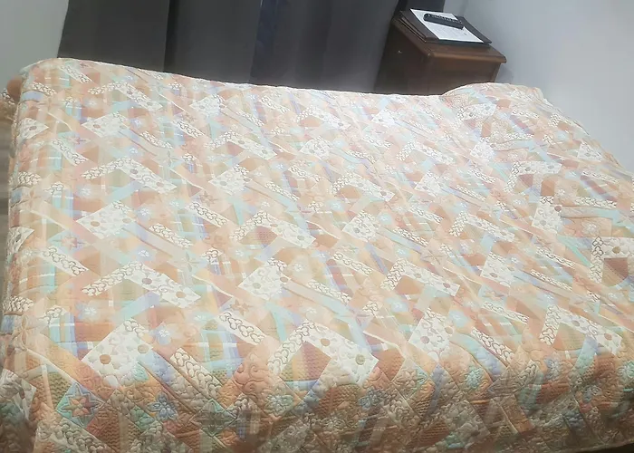 Le Etoile نيس